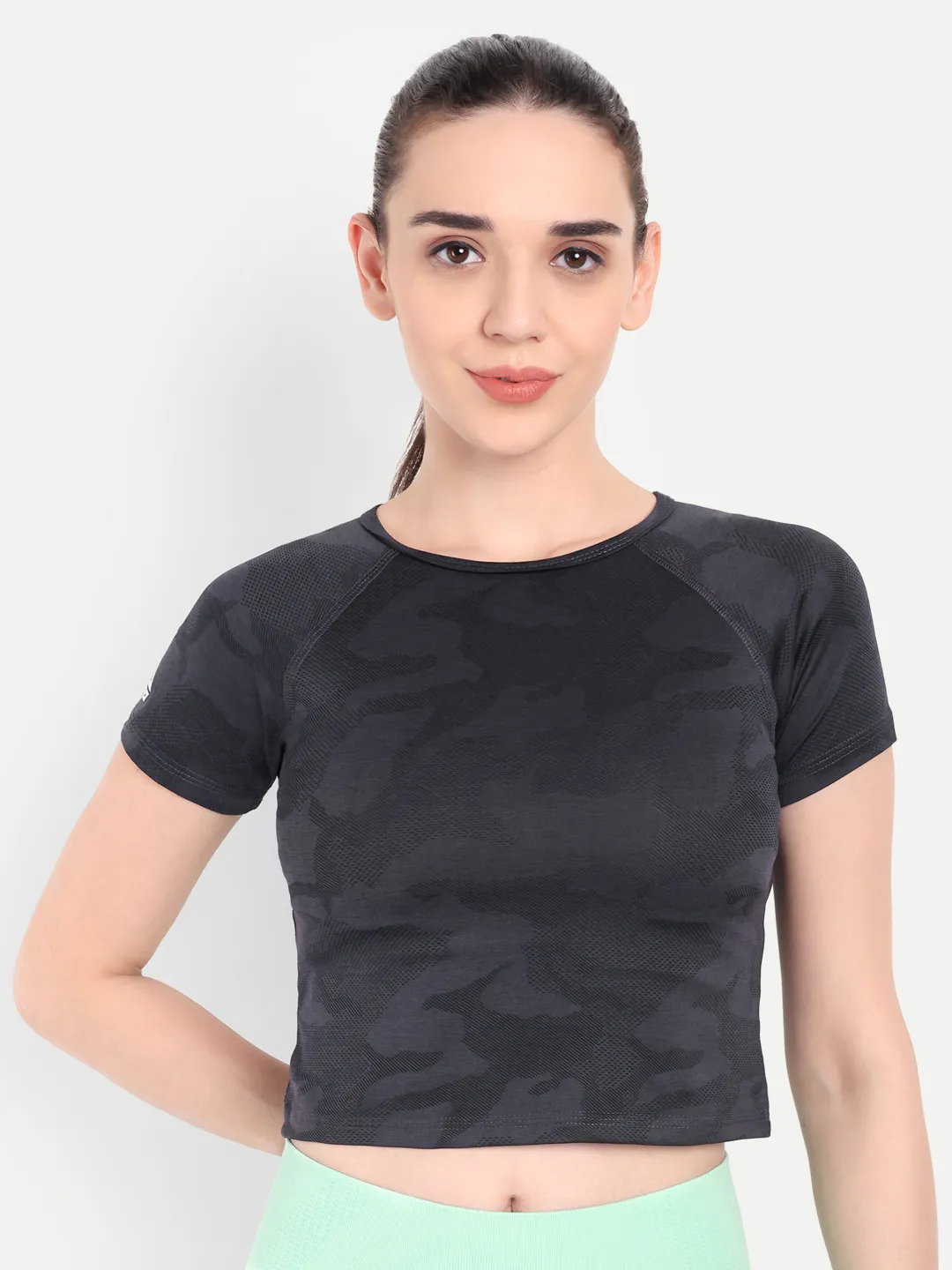 ecomm female shoot